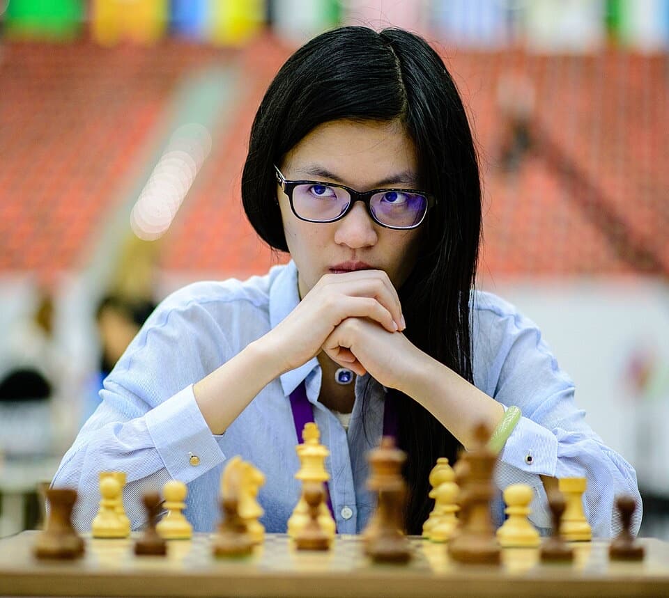 Portrait of Hou Yifan